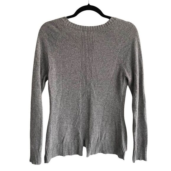 InCashmere Crew Neck Long Sleeve Cashmere Sweater Grey M - Picture 2 of 7